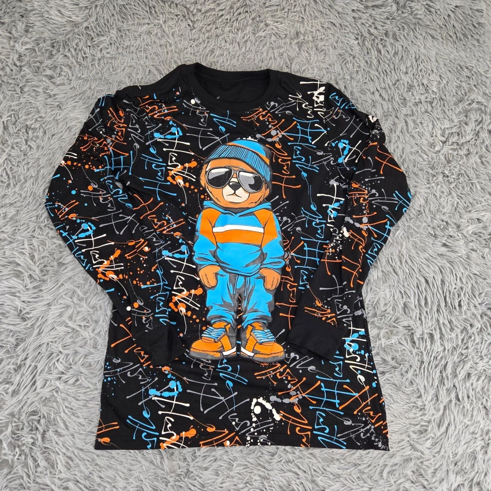 Vibes Hustle Bear Graphic Tee Mens Small Black Long Sleeve Excellent Streetwear