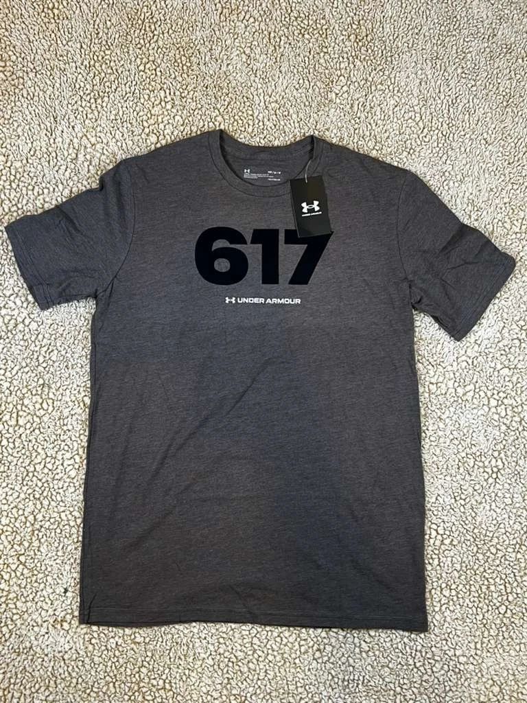 Under Armour HeatGear Boston Strong 617 Graphic T-Shirt Men’s Gray Size M