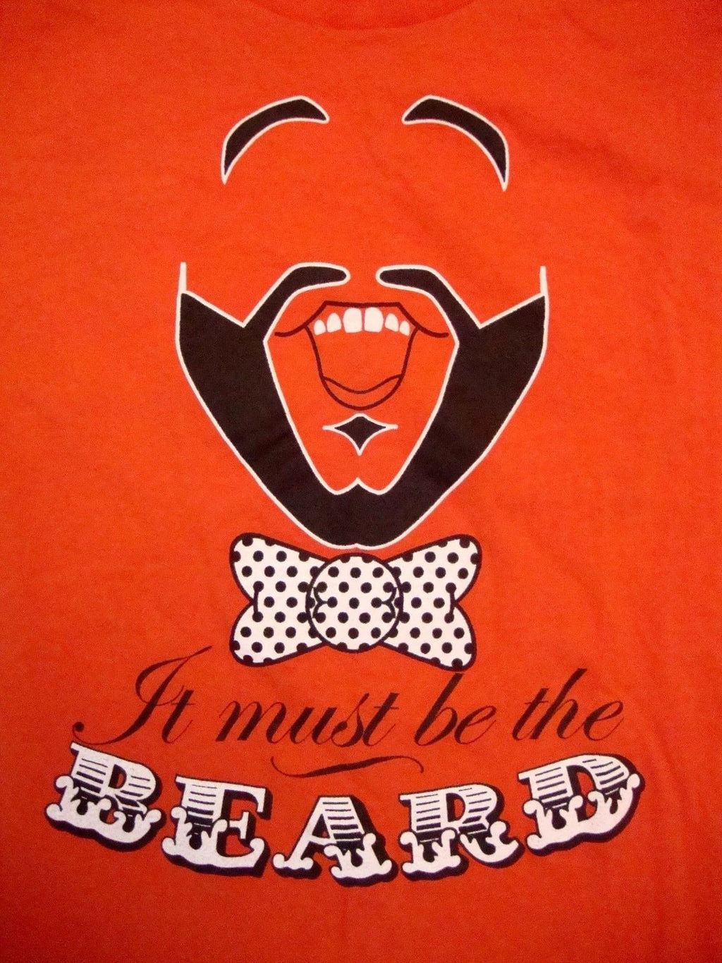 It Must Be The Beard Lovers Daily Thunder Tree And Leaf Clothing Red T Shirt M