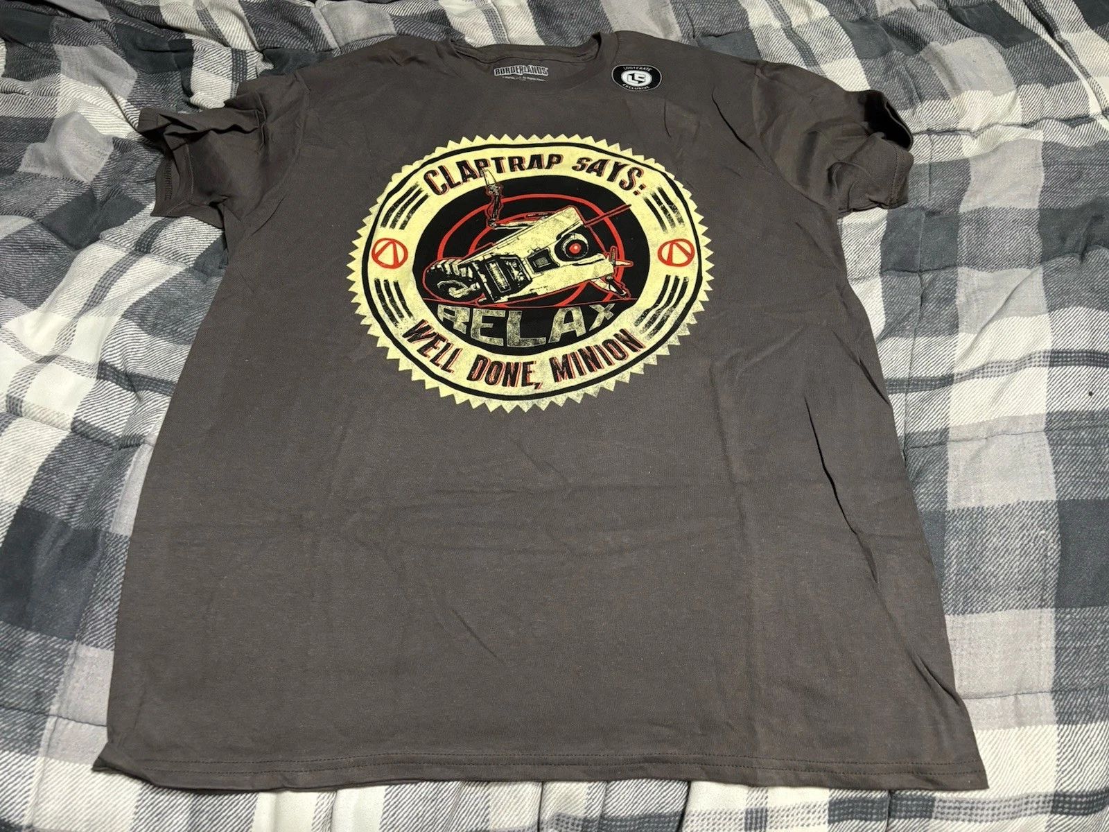 Borderlands Video Game Promo Claptrap Official Well Done Minion Adult T-Shirt XL